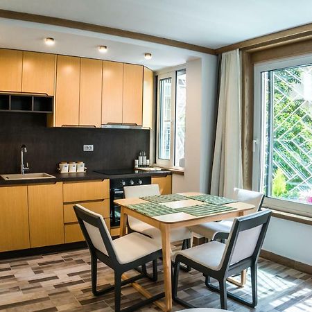 Venere Tirana Suite Deluxe Luaran gambar