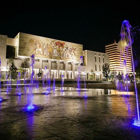 Venere Tirana Suite Deluxe Luaran gambar